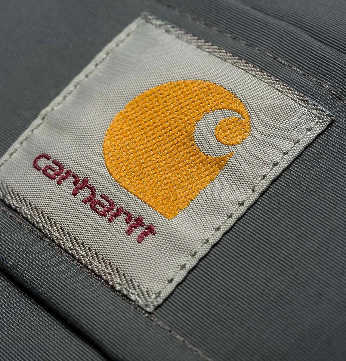 Carhartt WIP Nimbus Pullover – Winter – Blacksmith