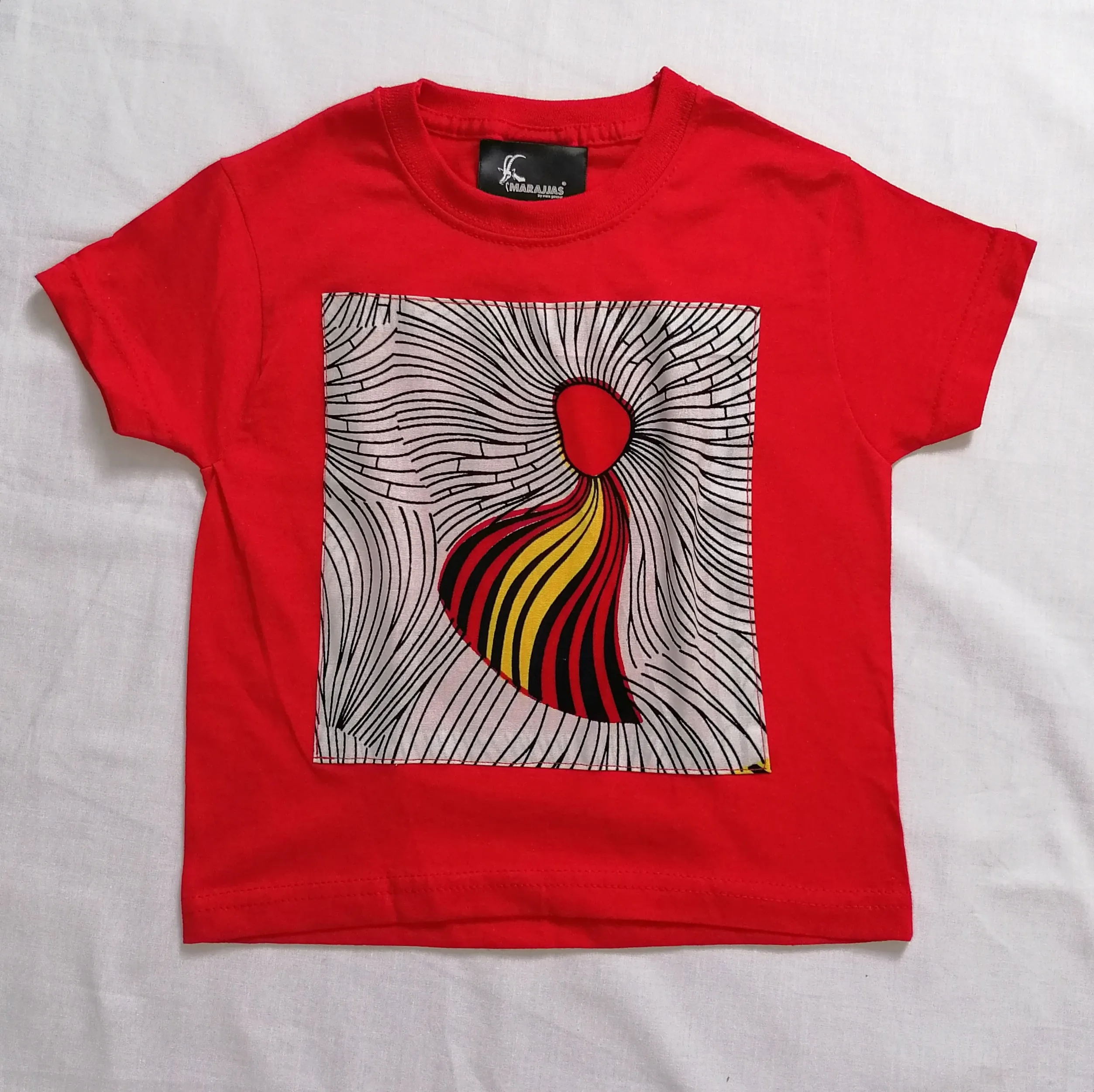 T-shirt in red with Ankara